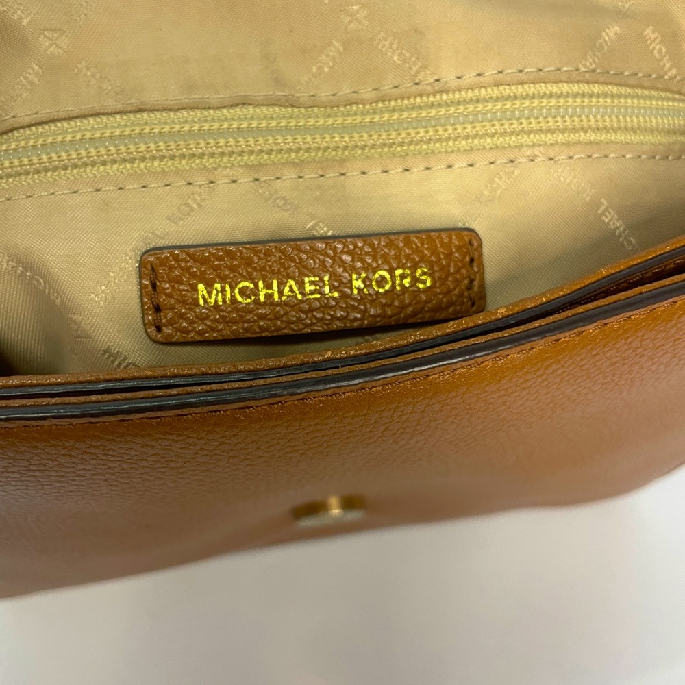 Michael Kors Vanna Medium Brown Pebbled Leather Crossbody Bag - Picture 11 of 11